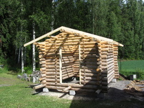 Ja tältä se näyttää pystyssä