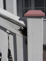 Vesi jäänyt muhimaan näihinkin kaiteisiin